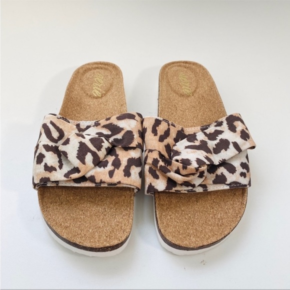 Aerie animal print slides NEW - Picture 1 of 3